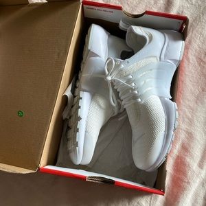Size 7 Nike Air Presto Running Shoes